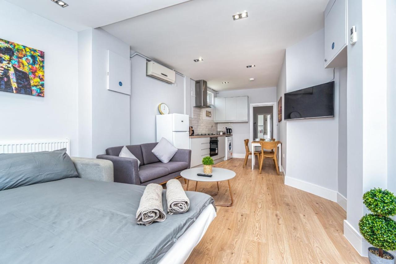 Modern Apartment In East London Exterior photo